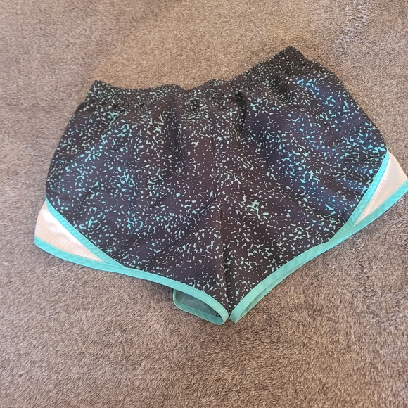 Xersion athletic shorts size s - Picture 3 of 5